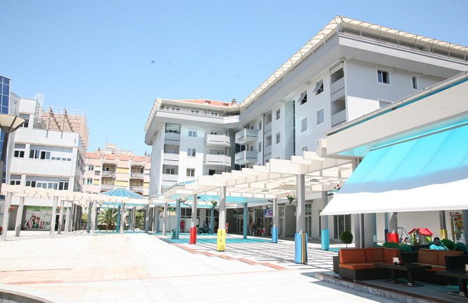 Gvozdenović otvara hotel Magnolija