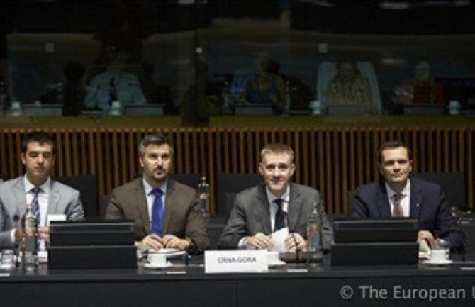 CG otvorila dva pregovaračka poglavlja 9 - Finansijske usluge i 21- Trans-evropske mreže