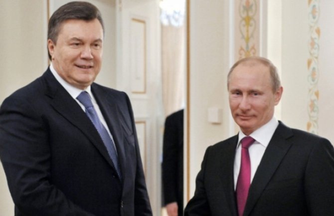 Janukovič: Putin naredio da mi spasu život