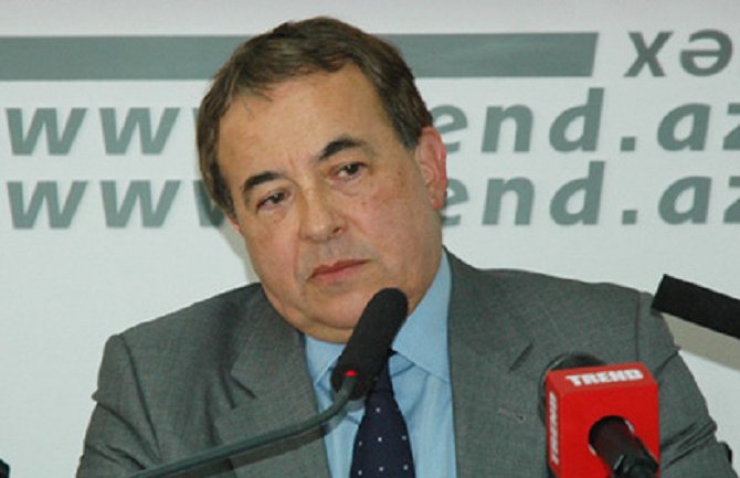 Luis Ajala: Crna Gora ide dobrim putem