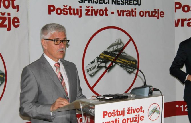 Crnogorci mogu vratiti ilegalno oružje bez sankcija