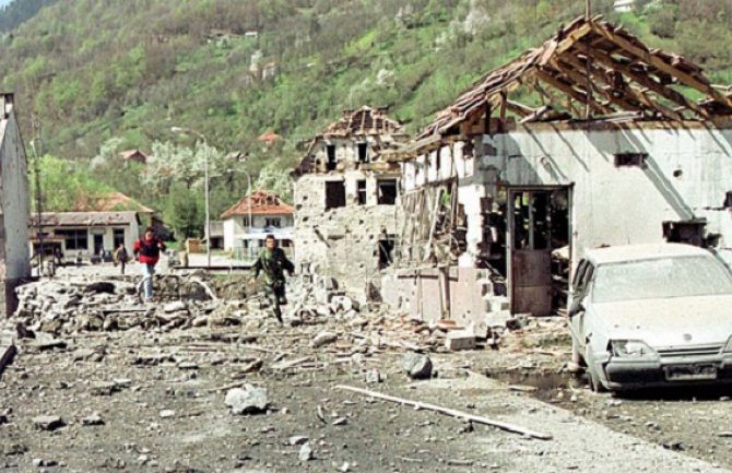 Milo tražio bombardovanje?