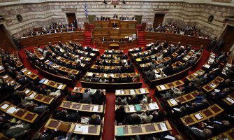 Grčki parlament jutros odobrio treći paket pomoći