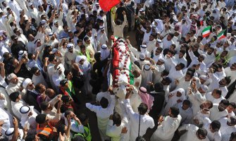 Hiljade na sahrani ubijenih u džamiji