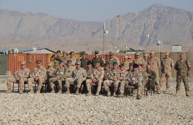 NATO zadovoljan crnogorskim trupama