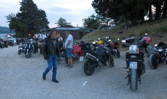 Samo žurka umjesto skupa bajkera