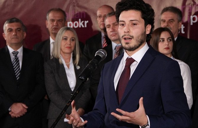 Abazović: SDP da traži skraćenje mandata Vladi