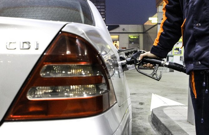 Država prihodovala dva miliona od takse na gorivo