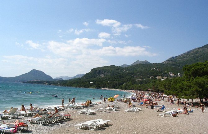 Komunalni  i infrastrukturni problemi utiču na sezonu 