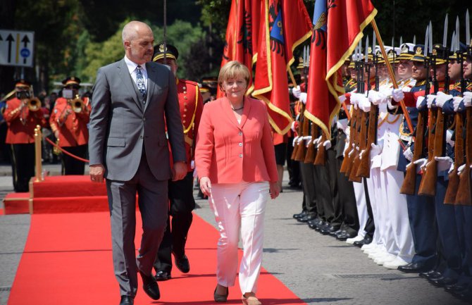 Merkel: Želimo članstvo zemalja Zapadnog Balkana