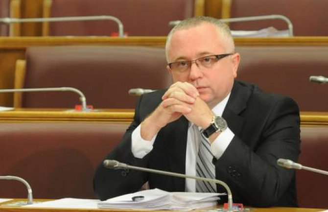 Ulazak u NATO najbolji odgovor na terorizam