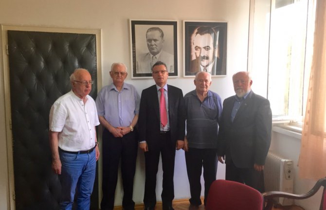 Antifašizam i NATO baštine iste vrijednosti