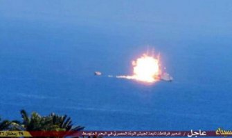  Raketni napad na egipatski patrolni brod u Mediteranu (VIDEO)