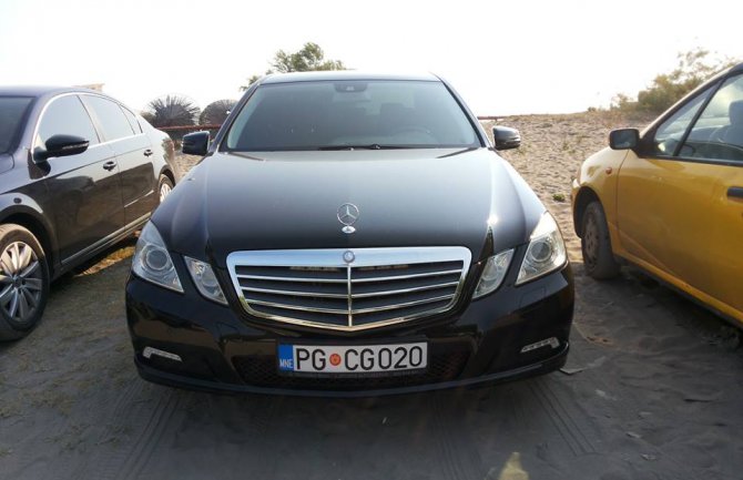 Službeno auto VDT-a na Adi, Milačić ostavio poruku(FOTO)