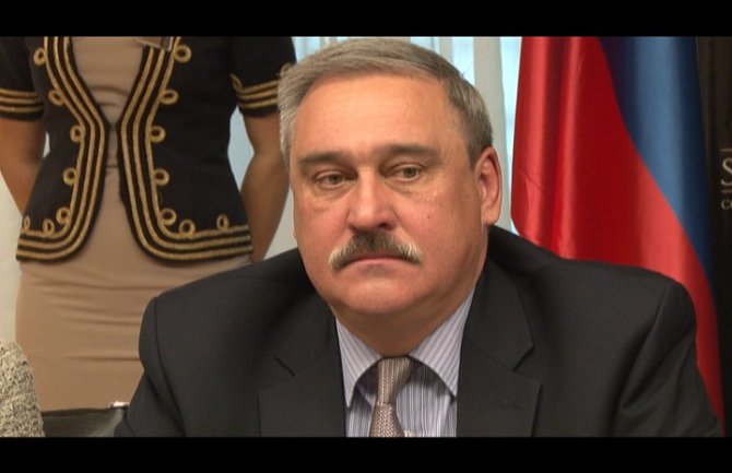  Nesterenko: Neprihvatljivo je da odluku o članstvu u NATO-u donese parlament