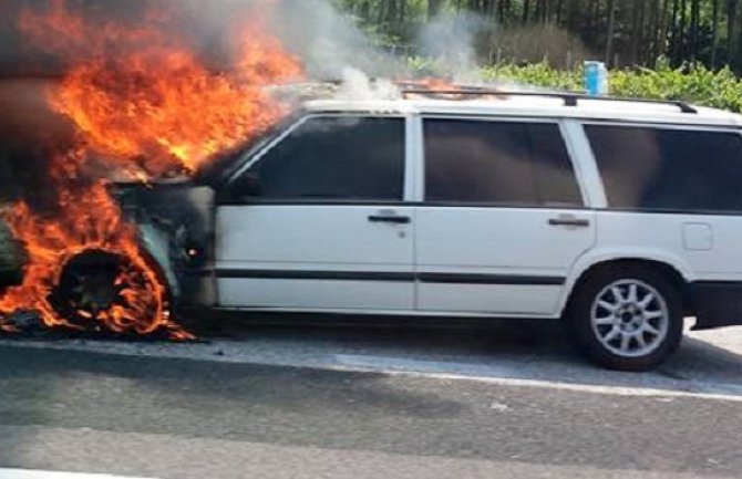 Izgorio automobil Borisa Miličkovića