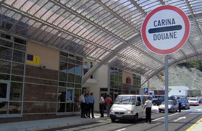 Porast prometa vozila, plovila i putnika na graničnim prelazima u Boki