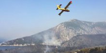 Na Korčuli i Pelješcu  se borili s vatrom cijele noći