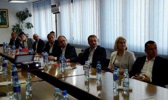 Šefovi diplomatija posjetili Mornaricu VCG