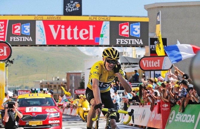 Pucnjava na trasi Tur de Fransa