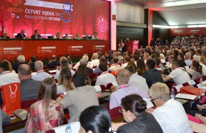 SDP će od premijera  tražiti smjenu Lazovića i Brajovića