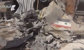 Sirijski vojni avion pao u naselje, poginulo najmanje 35 civila