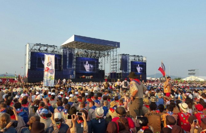 Pet skauta iz Crne Gore na 