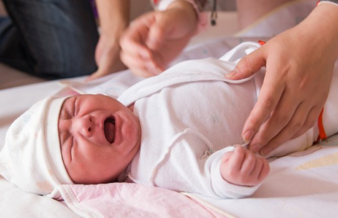 Bebisiterke najviše zarađuju u Švajcarskoj