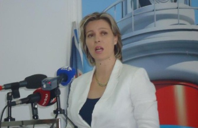 Tražiće izbore ako ne ponište tender za privatizaciju Instituta 