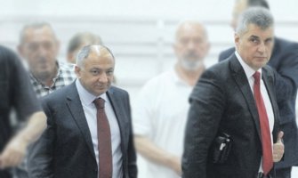 Vlada nije raspravljala o Brajoviću i Lazoviću