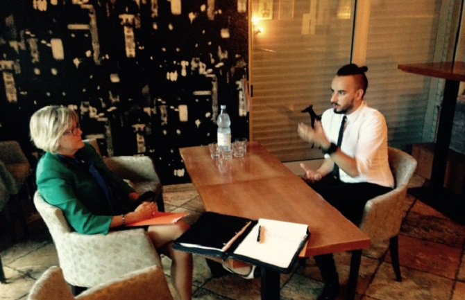 Nastavljen dijalog o inkluziji LGBT osoba