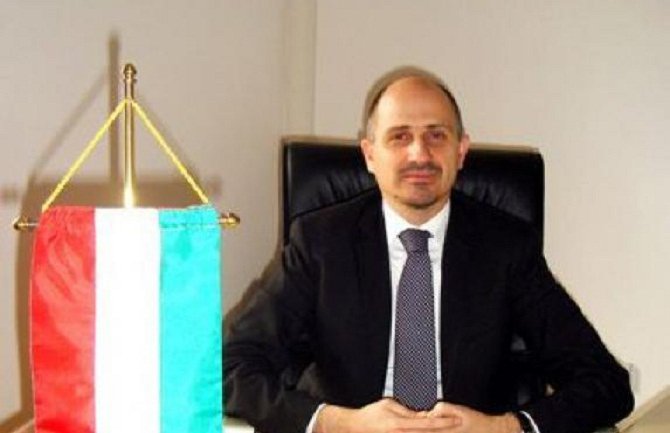 Poša: Crna Gora aktivna u kampanji za NATO