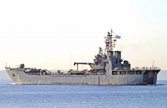 Grčki ratni brod od danas u Kotoru