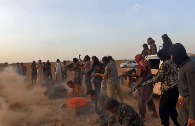 Za mjesec dana Islamska država pogubila 100 ljudi 