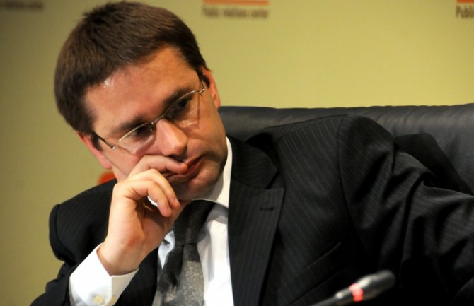 Članstvo u NATO pa u EU put ka demokratiji i kontrolisanoj vlasti