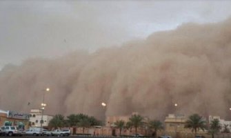 Oluja praćena oblacima prašine zahvatila Liban i Siriju: Hospitalizovano 80 osoba