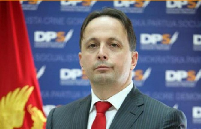 Manjinske partije s pravom odbile ulazak u Vladu