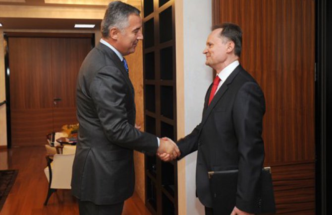 Članstvo u NATO i EU suveren izbor Crne Gore koji će Rusija poštovati