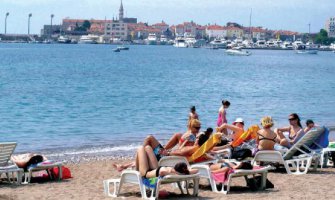 Narednih dana toplo i sparno