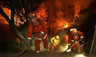 Vanredno stanje u Kaliforniji zbog velikih požara
