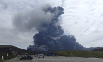 Erupcija najvećeg vulkana u Japanu