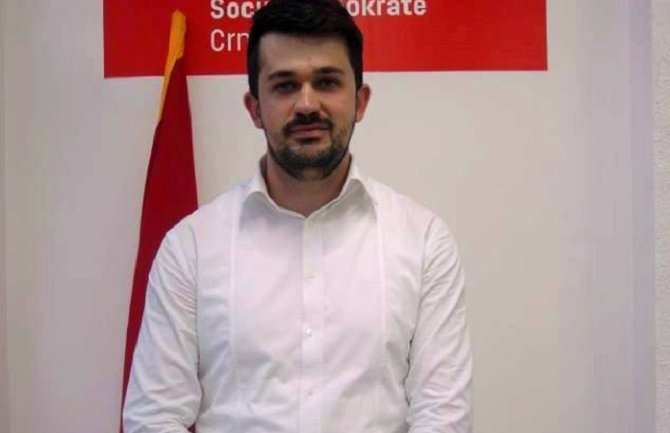 Mladi da podstiču razvoj ključnih društvenih vrijednosti