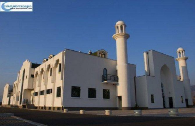 Počinje sa radom prvi Islamski radio u Crnoj Gori