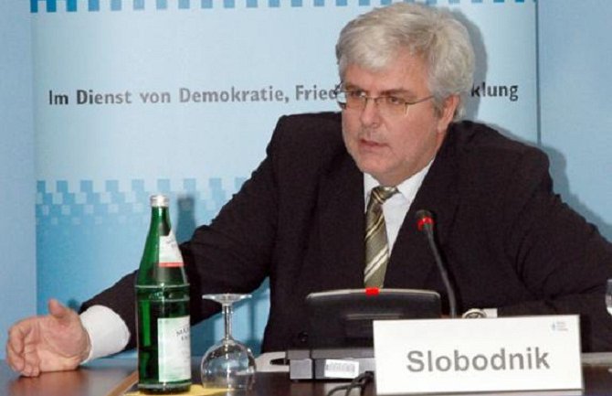 Obezbijediti solidnu većinu za ulazak u NATO