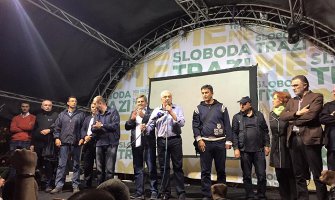 Mandić: Nastavak protesta i u 15 crnogorskih opština