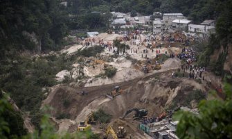 Gvatemala: Najmanje 86 ljudi izgubilo život, a 350 se vodi kao nestalo