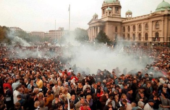 Prošlo je 15 godina od pada režima Slobodana Miloševića