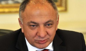 Stoltetenberg ne dolazi zbog SDP-a