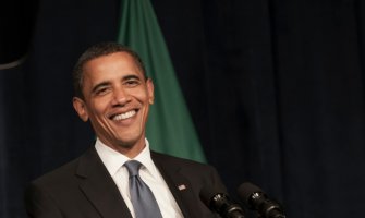 Obama: Kožne pantalone mi dobro stoje, oblačiću ih za suprugu 