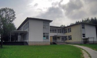 Učitelj umro nasred časa